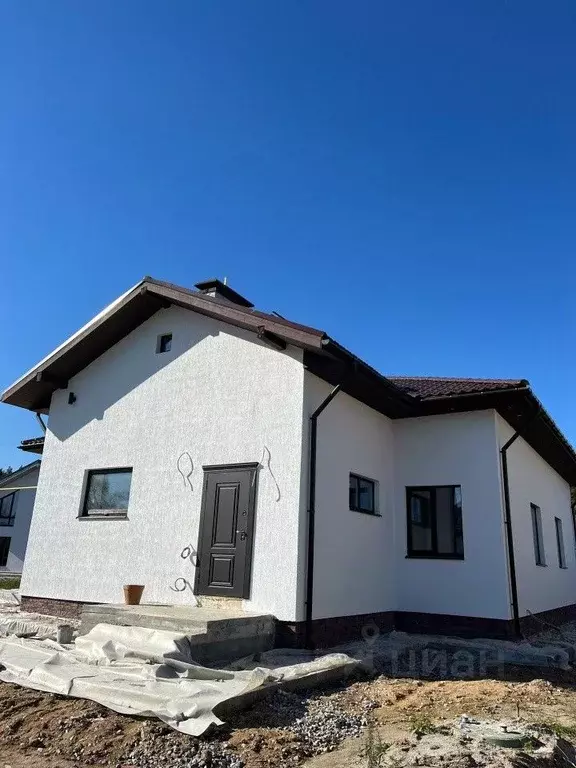 Коттедж в Свердловская область, Екатеринбург ул. Фронтовых Радистов, ... - Фото 1