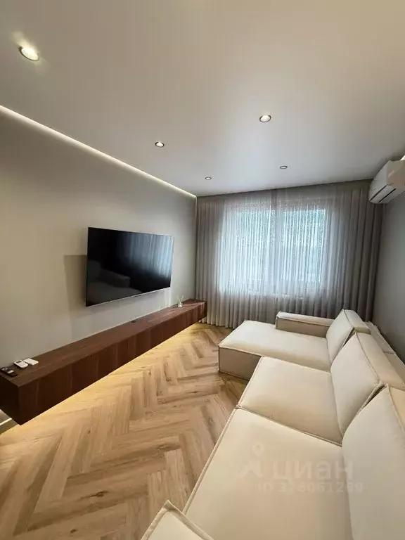 2-к кв. Крым, Симферополь ул. Никанорова, 4Г (68.0 м) - Фото 1