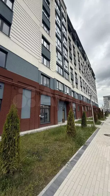 3-к. квартира, 77 м, 1/9 эт. - Фото 1