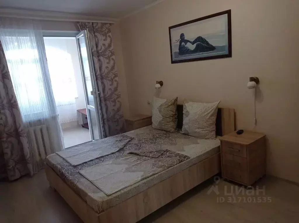 2-к кв. Севастополь ул. Адмирала Фадеева, 42 (67.0 м) - Фото 1