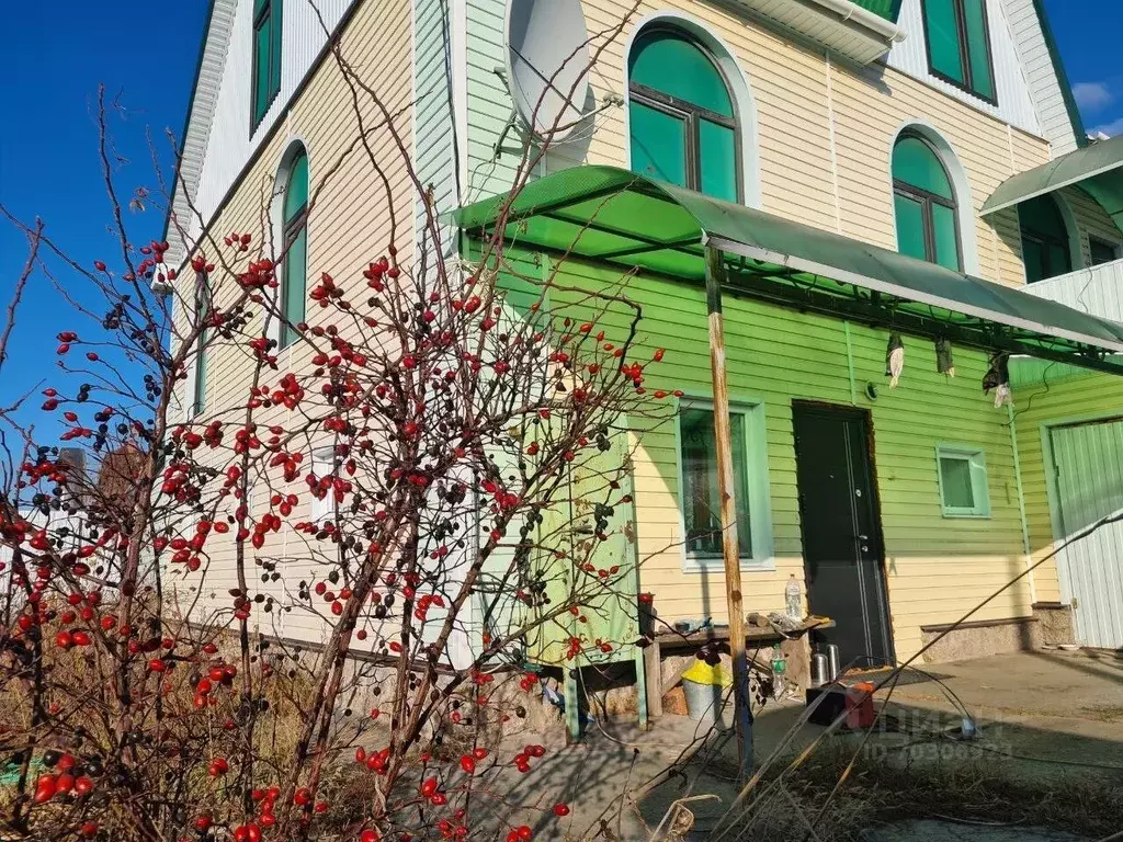 Коттедж в Белгородская область, Старооскольский городской округ, с. ... - Фото 0