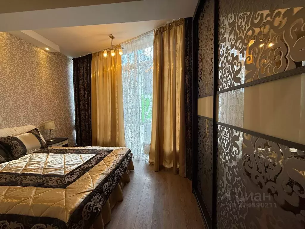 2-к кв. Крым, Симферополь ул. Беспалова, 110В (60.0 м) - Фото 2