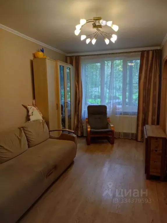 3-к кв. Санкт-Петербург ул. Лени Голикова, 100 (42.0 м) - Фото 1