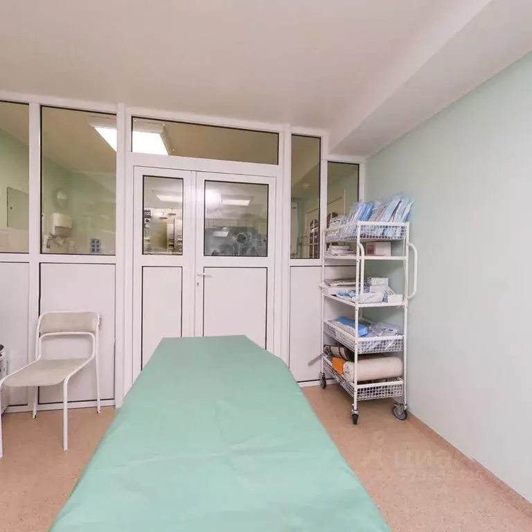 Помещение свободного назначения в Тюменская область, Тюмень Широтная ... - Фото 1