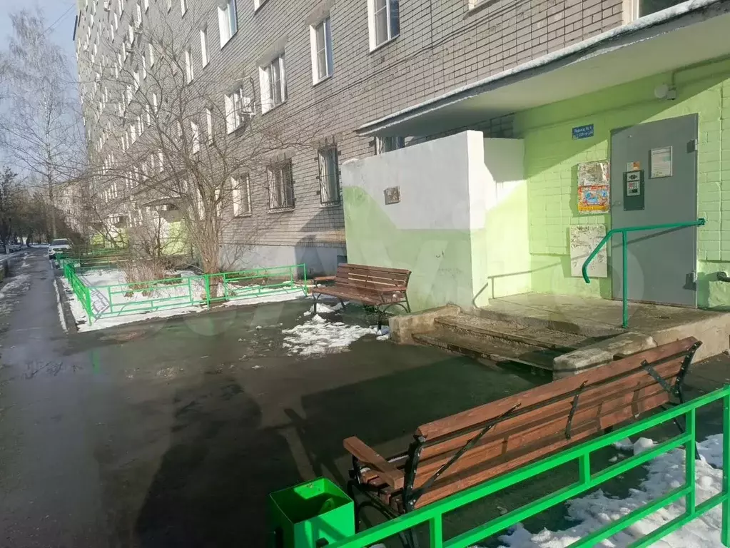 3-к. квартира, 575 м, 1/9 эт. - Фото 0