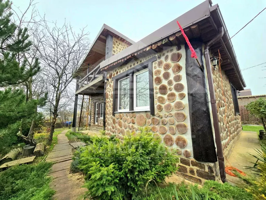 Дом в Ростовская область, Неклиновский район, Андреево-Мелентьевское ... - Фото 1