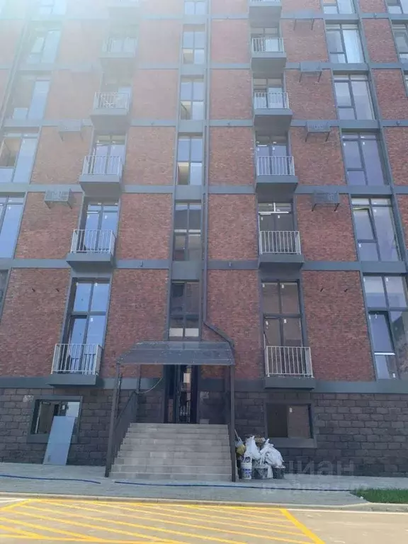 3-к кв. Кабардино-Балкария, Нальчик ул. Тарчокова, 127А (71.0 м) - Фото 0