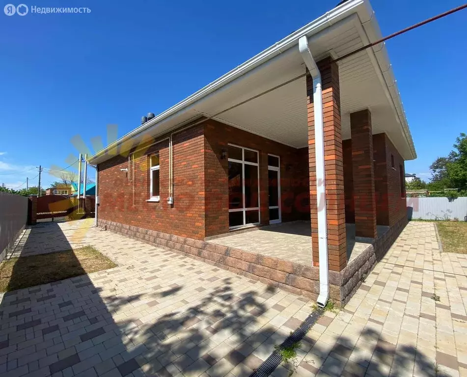 Дом в Ейск, Абрикосовая улица (140 м) - Фото 1