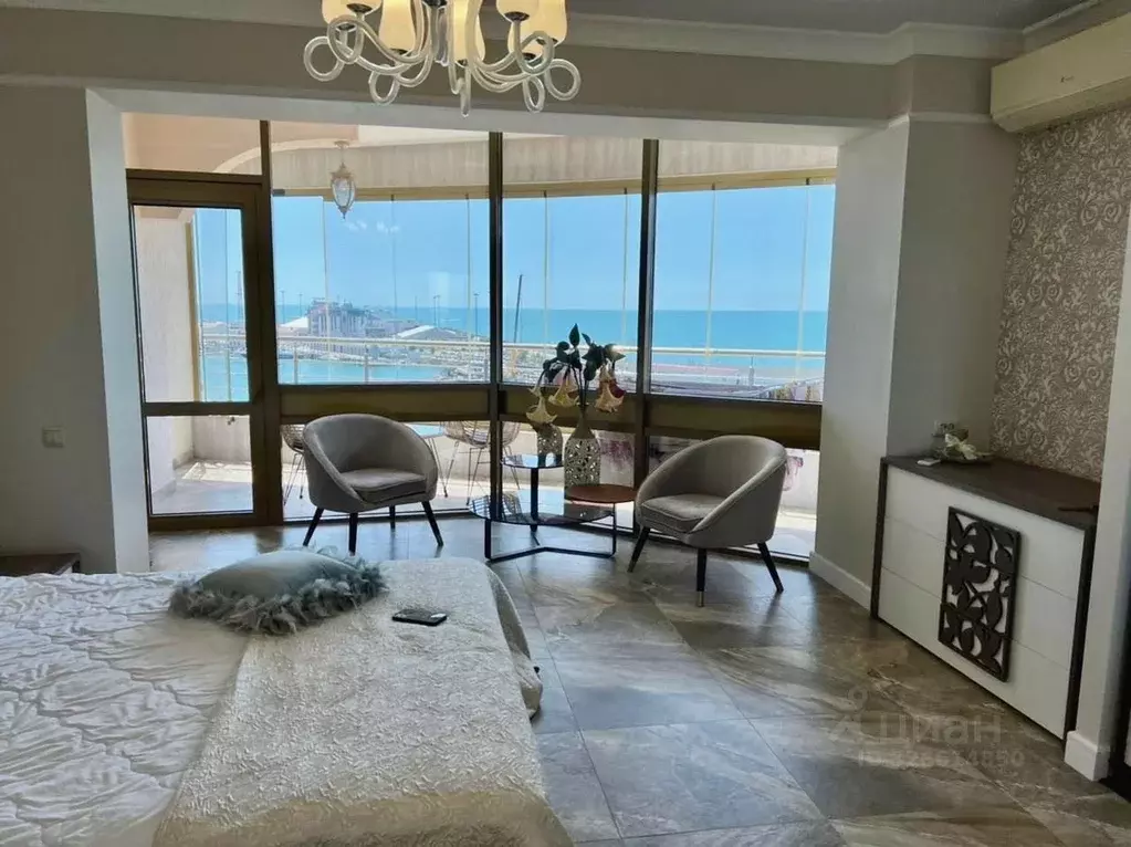 3-к кв. Краснодарский край, Сочи Центральный мкр, ул. Несебрская, 14 ... - Фото 1