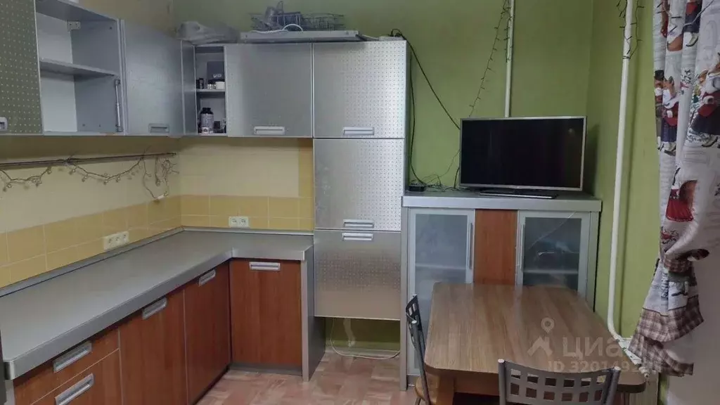 4-к кв. Белгородская область, Старый Оскол Восточный мкр, 10 (81.0 м) - Фото 1