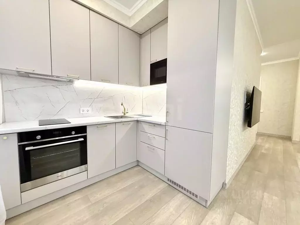 2-к кв. Татарстан, Казань ул. Алексея Козина, 8 (50.0 м) - Фото 2