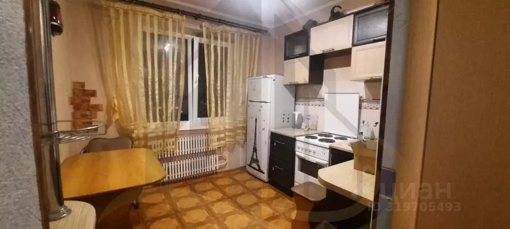 1-к кв. Белгородская область, Старый Оскол Макаренко мкр, 33В (40.0 м) - Фото 0