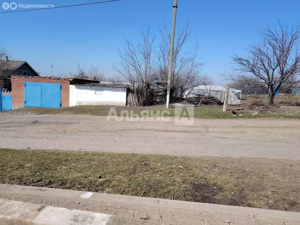 Участок в станица Мелиховская, 4-й переулок (10 м) - Фото 1