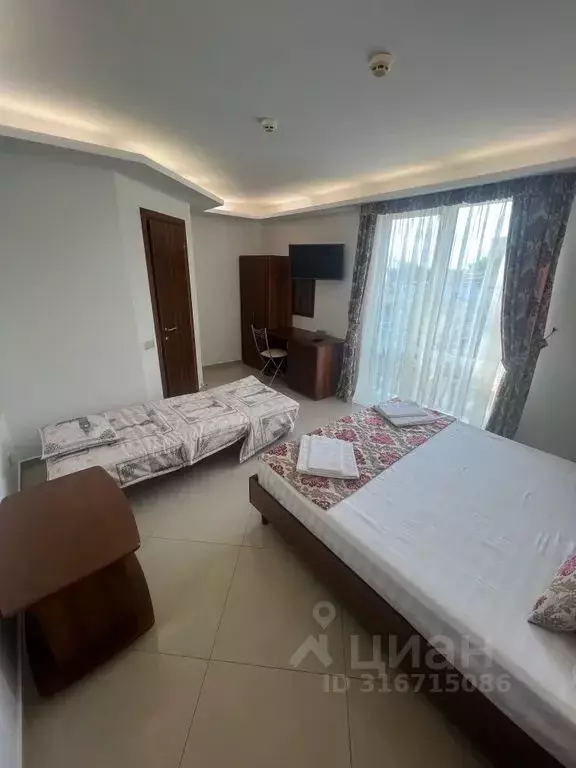 Комната Краснодарский край, Геленджик Восточный пер., 26 - Фото 1