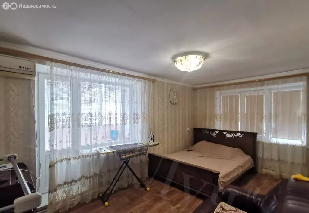 2-комнатная квартира: Будённовск, улица Дзержинского, 8 (41 м) - Фото 1