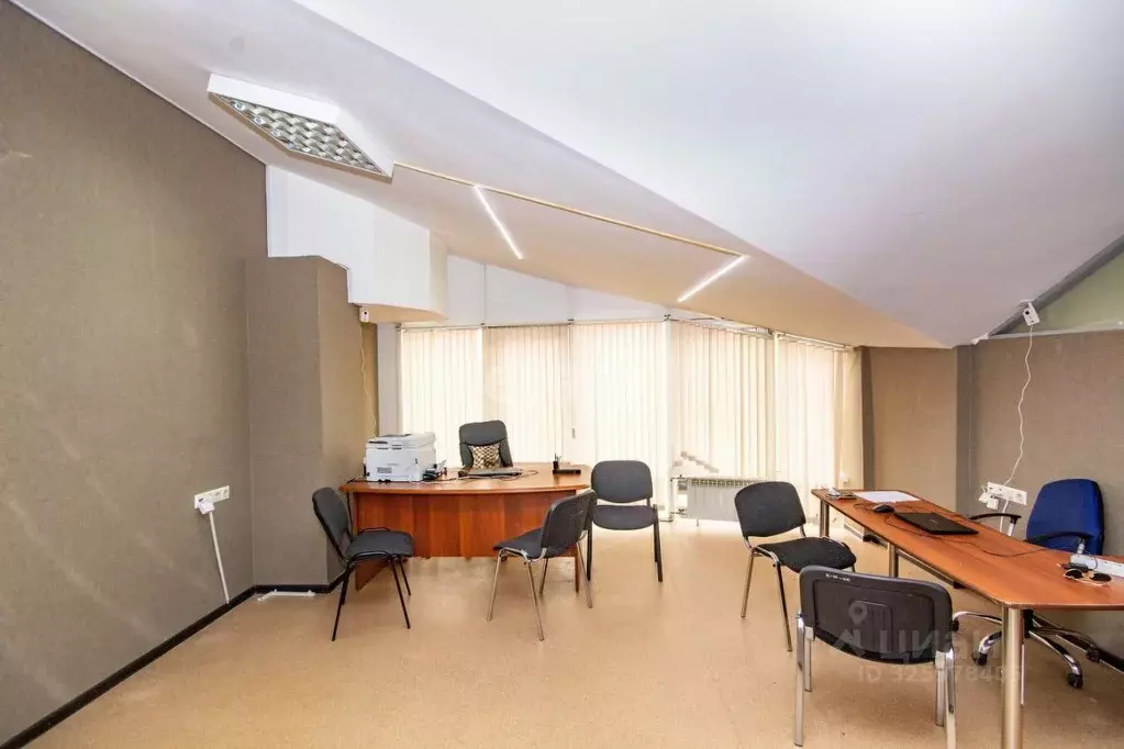 Офис в Тюменская область, Тюмень ул. Герцена, 53 (30 м) - Фото 1