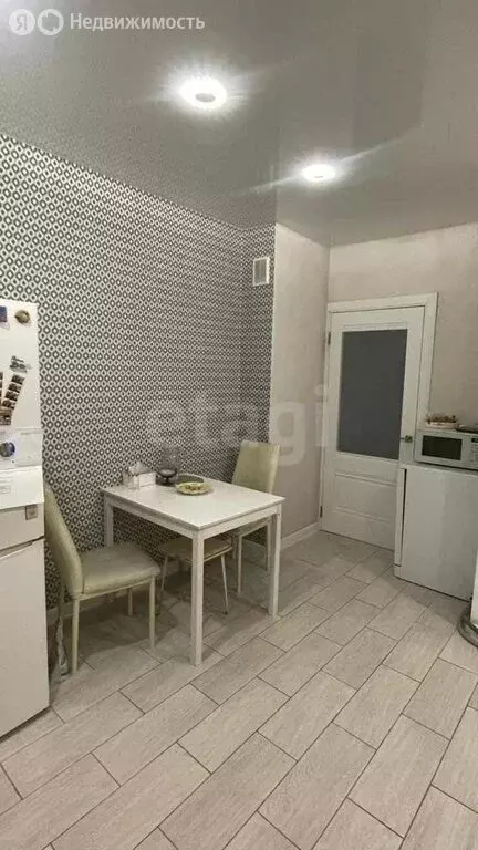 2-комнатная квартира: Якутск, 202-й микрорайон, 18 (55.1 м) - Фото 1