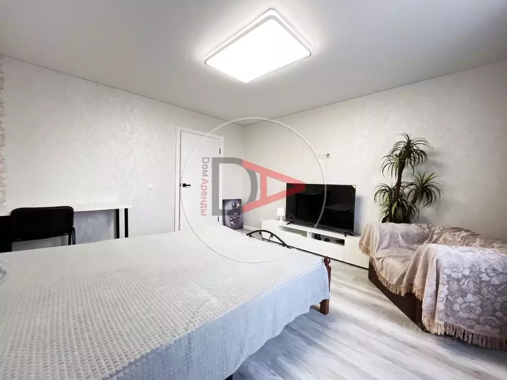 3-к кв. Башкортостан, Уфа ул. Степана Кувыкина, 45 (90.0 м) - Фото 0