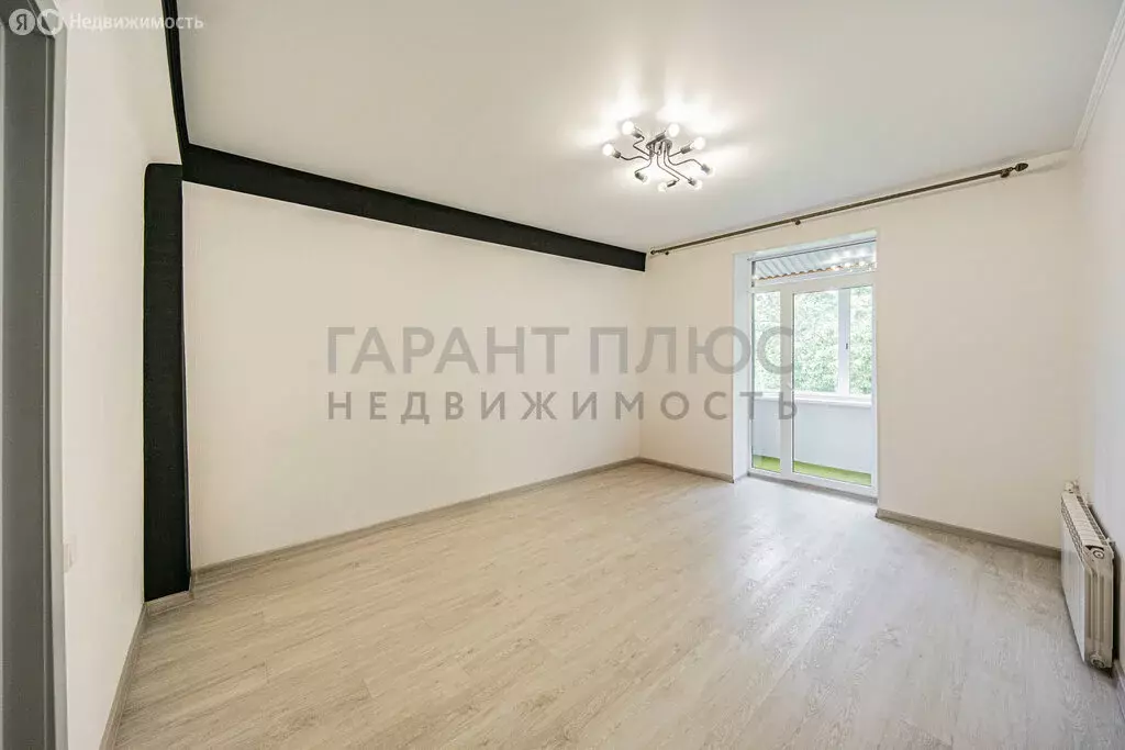 3-комнатная квартира: Липецк, улица Гагарина, 17 (93 м) - Фото 1