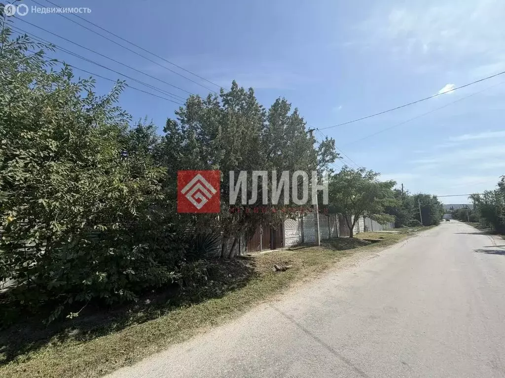 Дом в Республика Крым, муниципальный округ Феодосия, село Ближнее ... - Фото 2