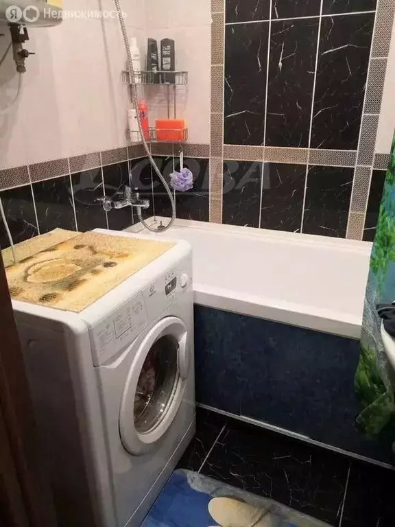 2-комнатная квартира: Тюмень, улица Николая Фёдорова, 1 (49.9 м) - Фото 1