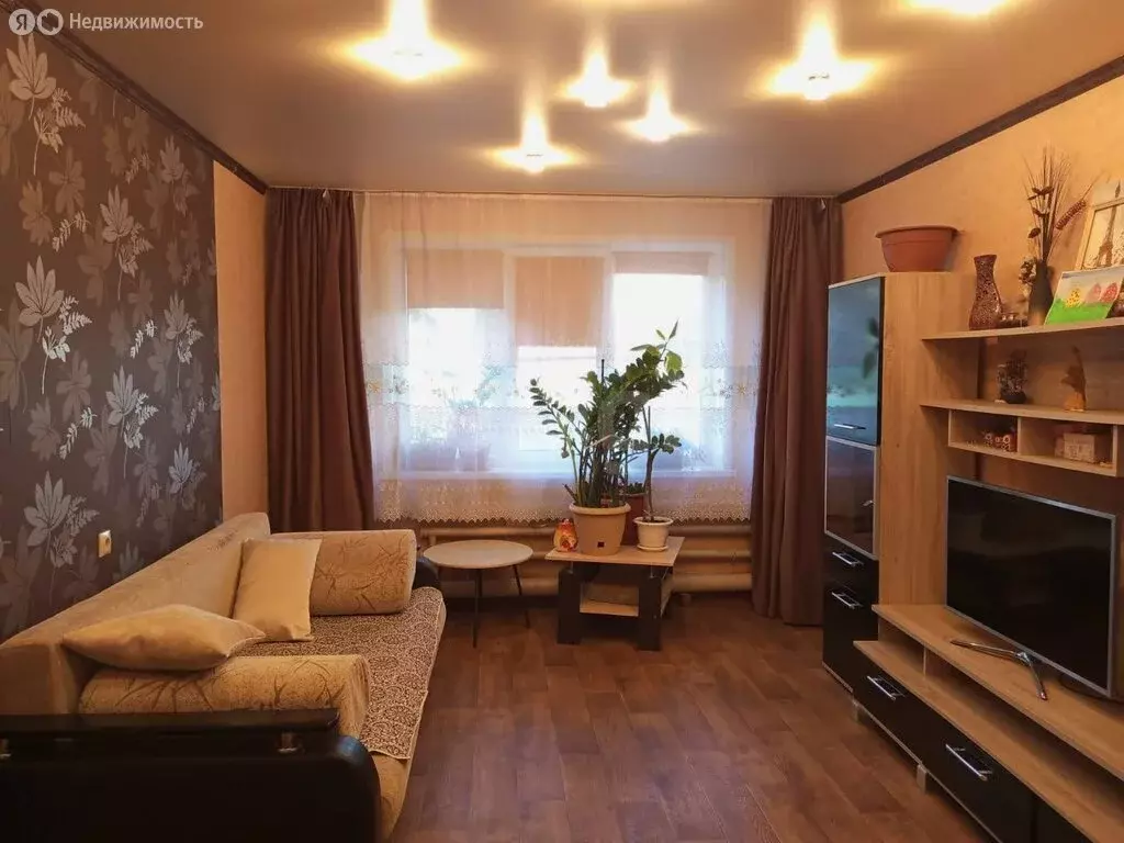3-комнатная квартира: Ковров, улица Грибоедова, 7/3 (62.5 м) - Фото 0