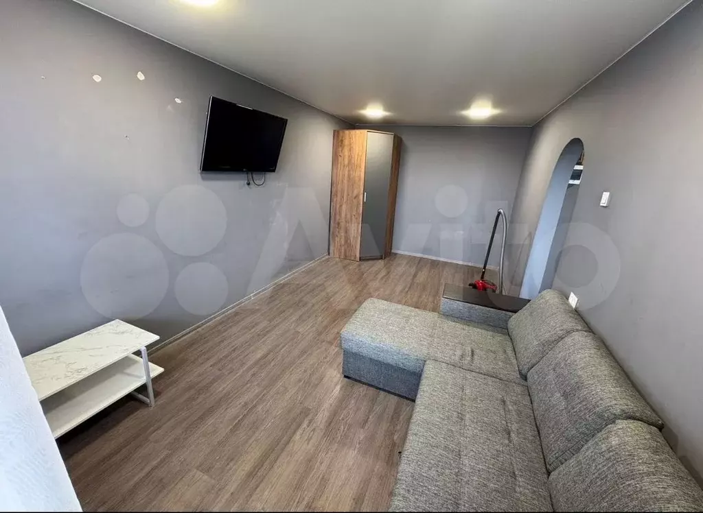 1-к. квартира, 32 м, 9/9 эт. - Фото 0