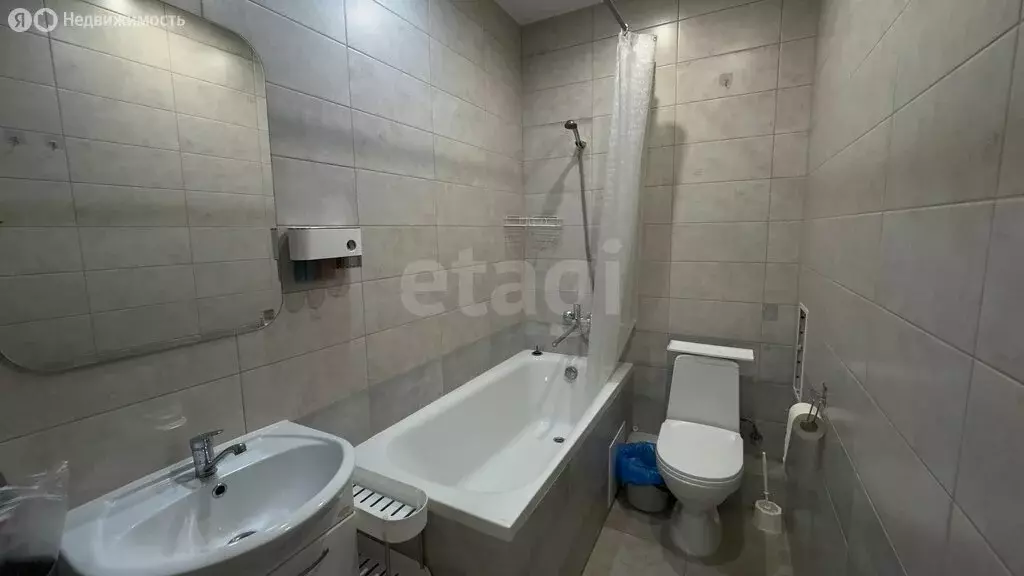 Квартира-студия: Калининград, бульвар Любови Шевцовой, 51 (23.1 м) - Фото 1