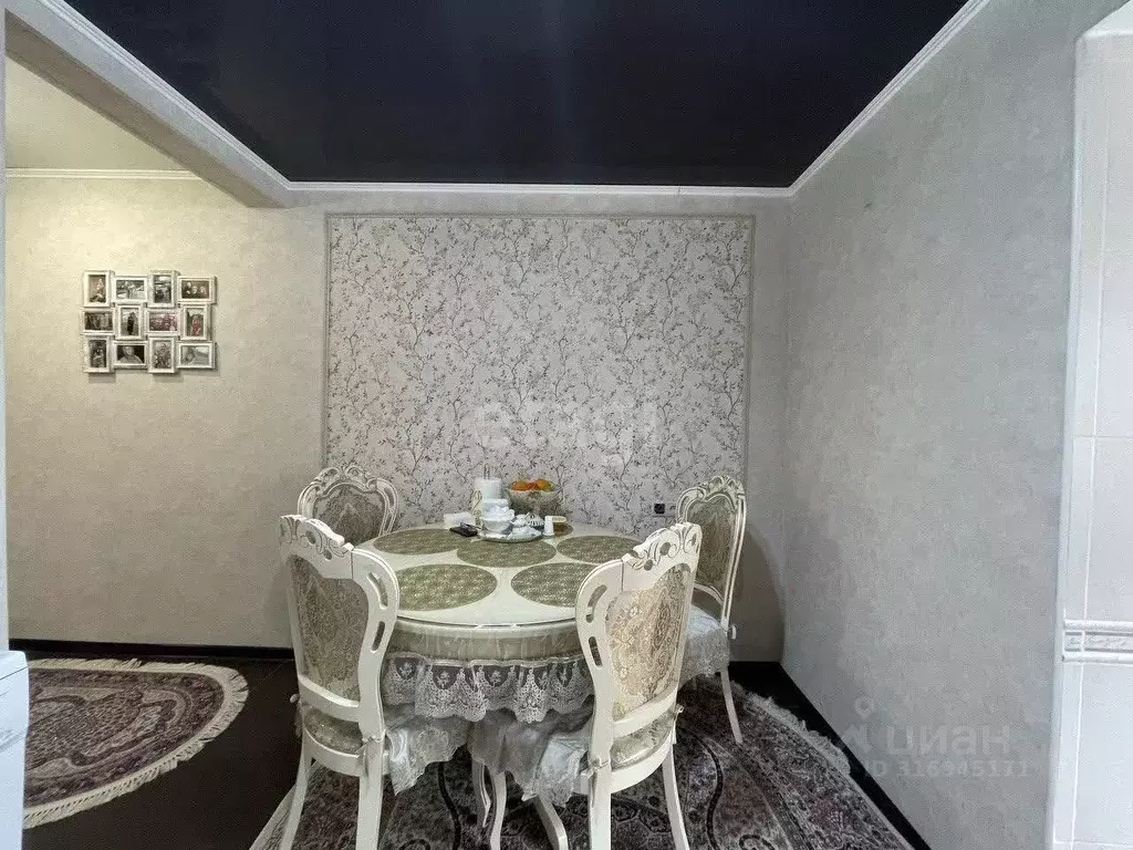 3-к кв. Карачаево-Черкесия, Черкесск ул. Космонавтов, 74 (65.9 м) - Фото 0