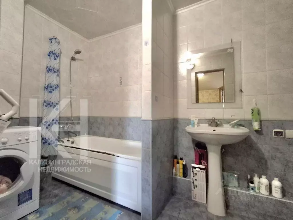 2-к кв. Калининградская область, Калининград ул. Белинского, 61А (69.2 ... - Фото 2