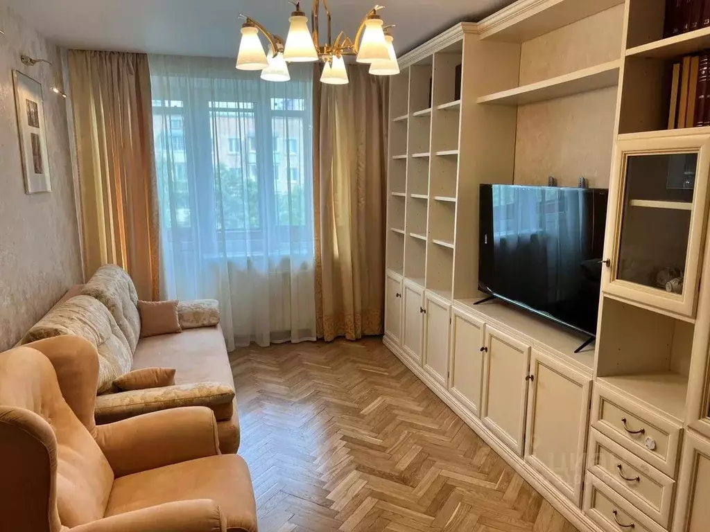 3-к кв. Москва Ленинградское ш., 112к3 (56.0 м) - Фото 0