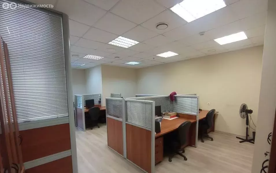Офис (371 м) - Фото 1