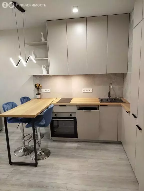 2-комнатная квартира: Новороссийск, проспект Ленина, 99 (57 м) - Фото 1