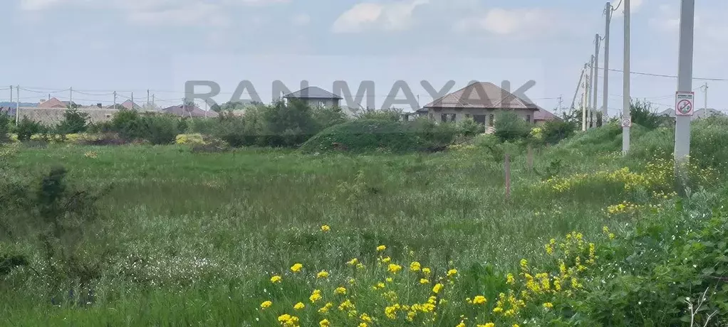 Участок в Адыгея, Майкоп городской округ, Гавердовский хут. пер. ... - Фото 0