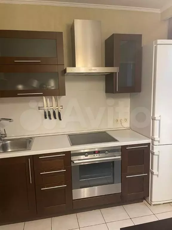 2-к. квартира, 55 м, 8/12 эт. - Фото 1