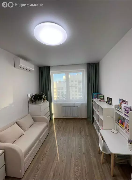 2-комнатная квартира: Екатеринбург, улица Павла Шаманова, 5/1 (60.2 м) - Фото 1