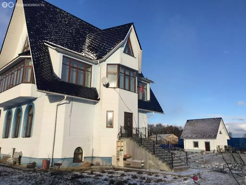 Дом в село Петрово-Дальнее, улица Булгакова, 7 (630 м) - Фото 2