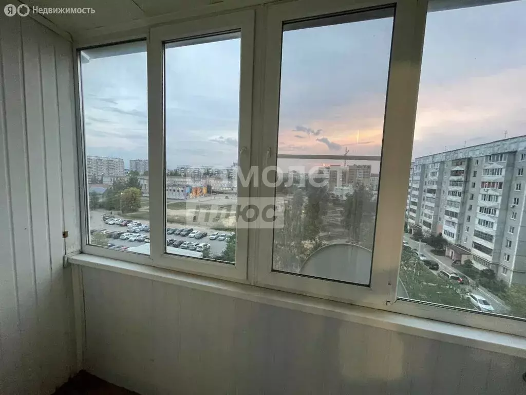 3-комнатная квартира: Йошкар-Ола, улица Петрова, 18 (76 м) - Фото 1