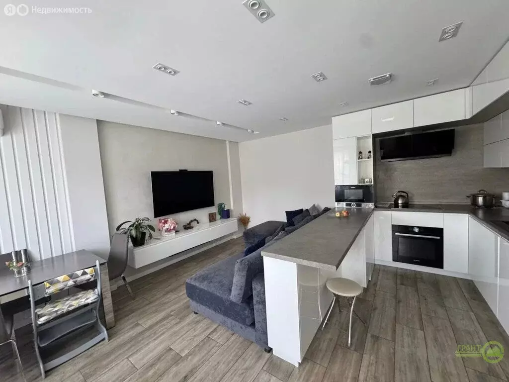 4-комнатная квартира: Белгород, Семейная улица, 19 (128 м) - Фото 1