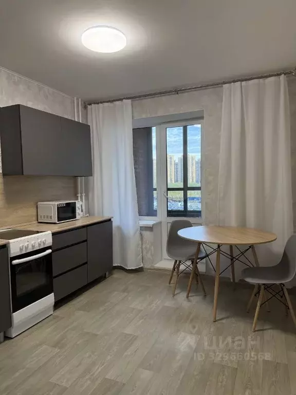 1-к кв. Санкт-Петербург пос. Парголово, Заречная ул., 33 (37.0 м) - Фото 1