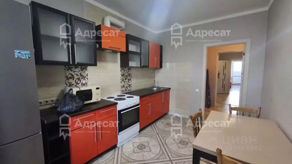 3-к кв. Волгоградская область, Волгоград Козловская ул., 47б (90.0 м) - Фото 1
