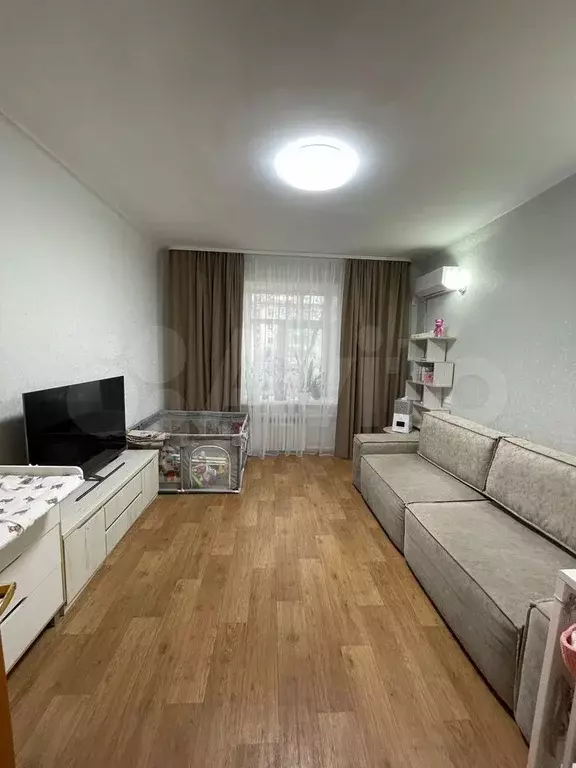 2-к. квартира, 60 м, 3/5 эт. - Фото 0
