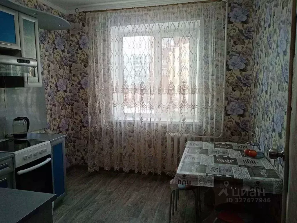 2-к кв. Тюменская область, Тобольск 9-й мкр, 27 (51.0 м) - Фото 2