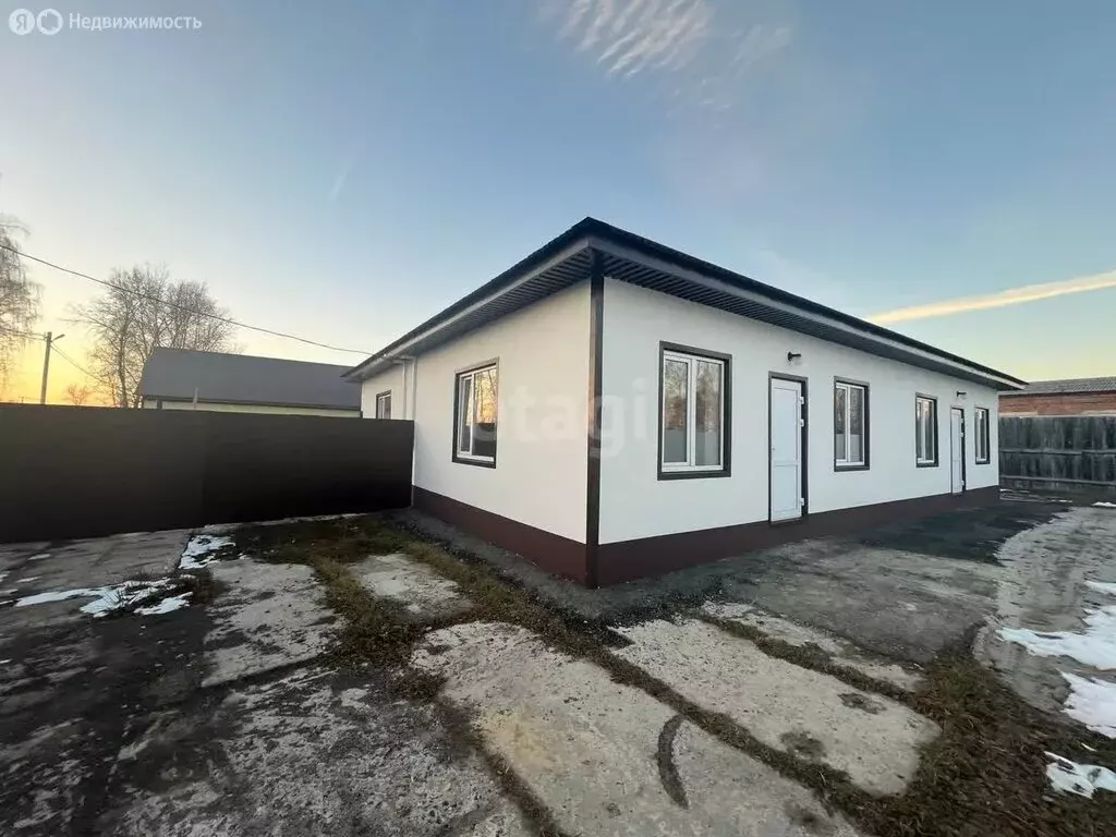 Квартира-студия: Заводоуковск, Солнечная улица, 15 (40 м) - Фото 2