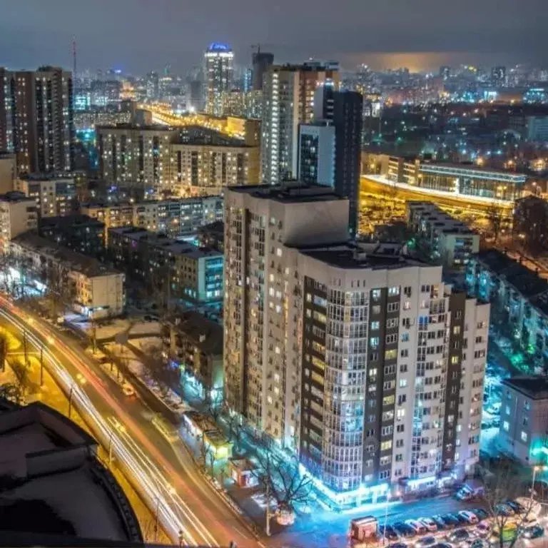 Комната Свердловская область, Екатеринбург ул. Саввы Белых, 1 - Фото 1