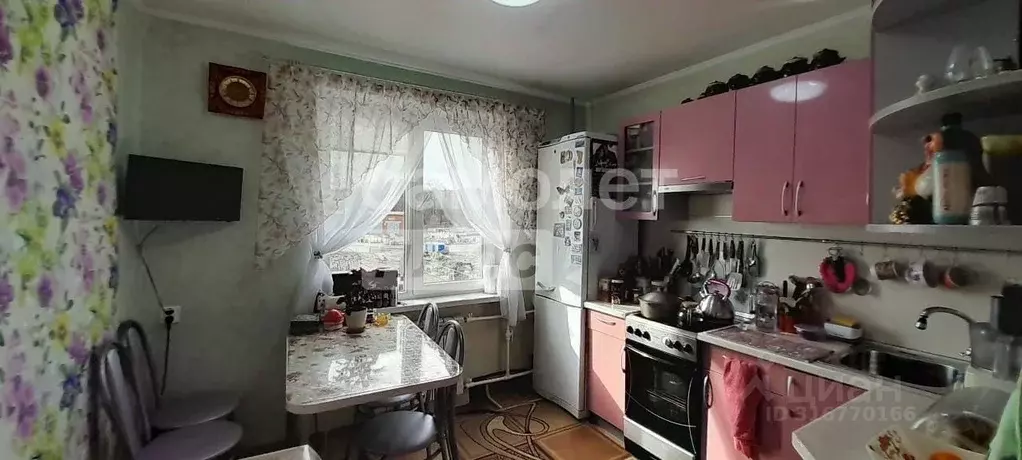 2-к кв. Челябинская область, Златоуст Насосная ул., 30 (54.3 м) - Фото 0