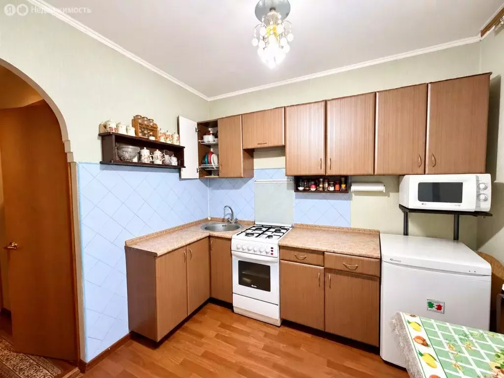 2-комнатная квартира: посёлок Дивное, Молодёжная улица, 11 (52 м) - Фото 1
