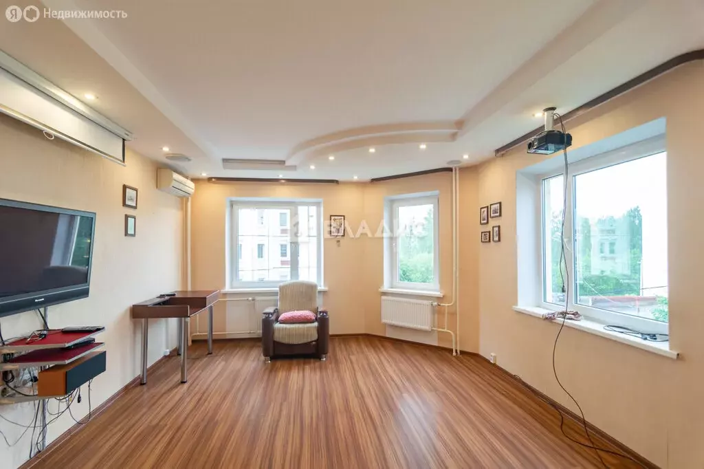 2-комнатная квартира: Петрозаводск, улица Лизы Чайкиной, 14к1 (62.3 м) - Фото 1