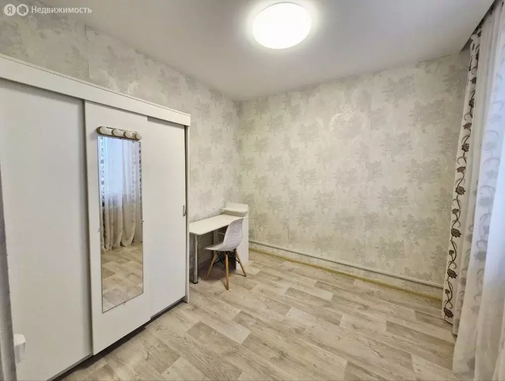 4-комнатная квартира: Архангельск, микрорайон Бакарица, улица ... - Фото 1