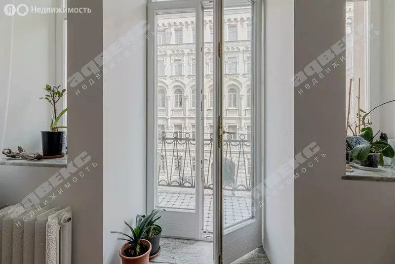 2-комнатная квартира: Санкт-Петербург, Пушкинская улица, 15 (76 м) - Фото 0